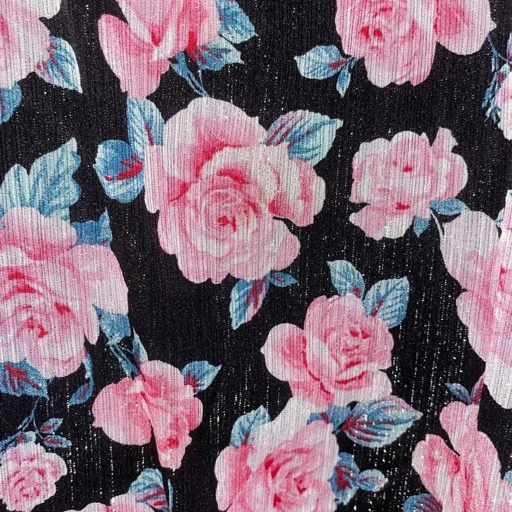 Black floral dress with shimmer super cute - Picture 5 of 8